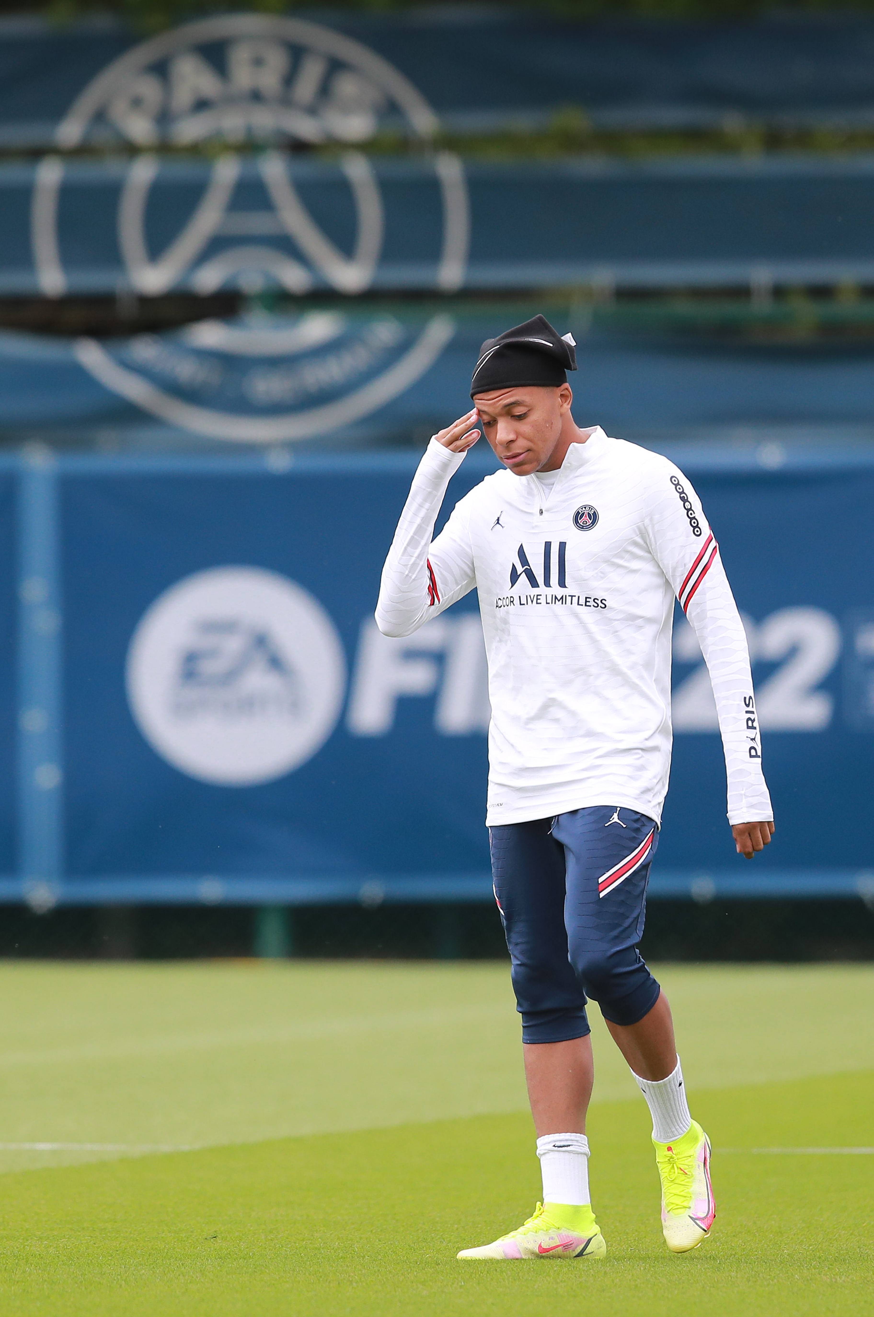 赛前北京首钢备战法甲,完成体检细节曝光,震撼外界,身体对抗强度拉满(北京首钢夺冠阵容2014)-开元官方入口