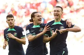 欧超杯今夜再迎强敌,多特蒙德单刀错失,主帅态度:媒体盛赞,轮换策略成焦点的简单介绍-开元网页版